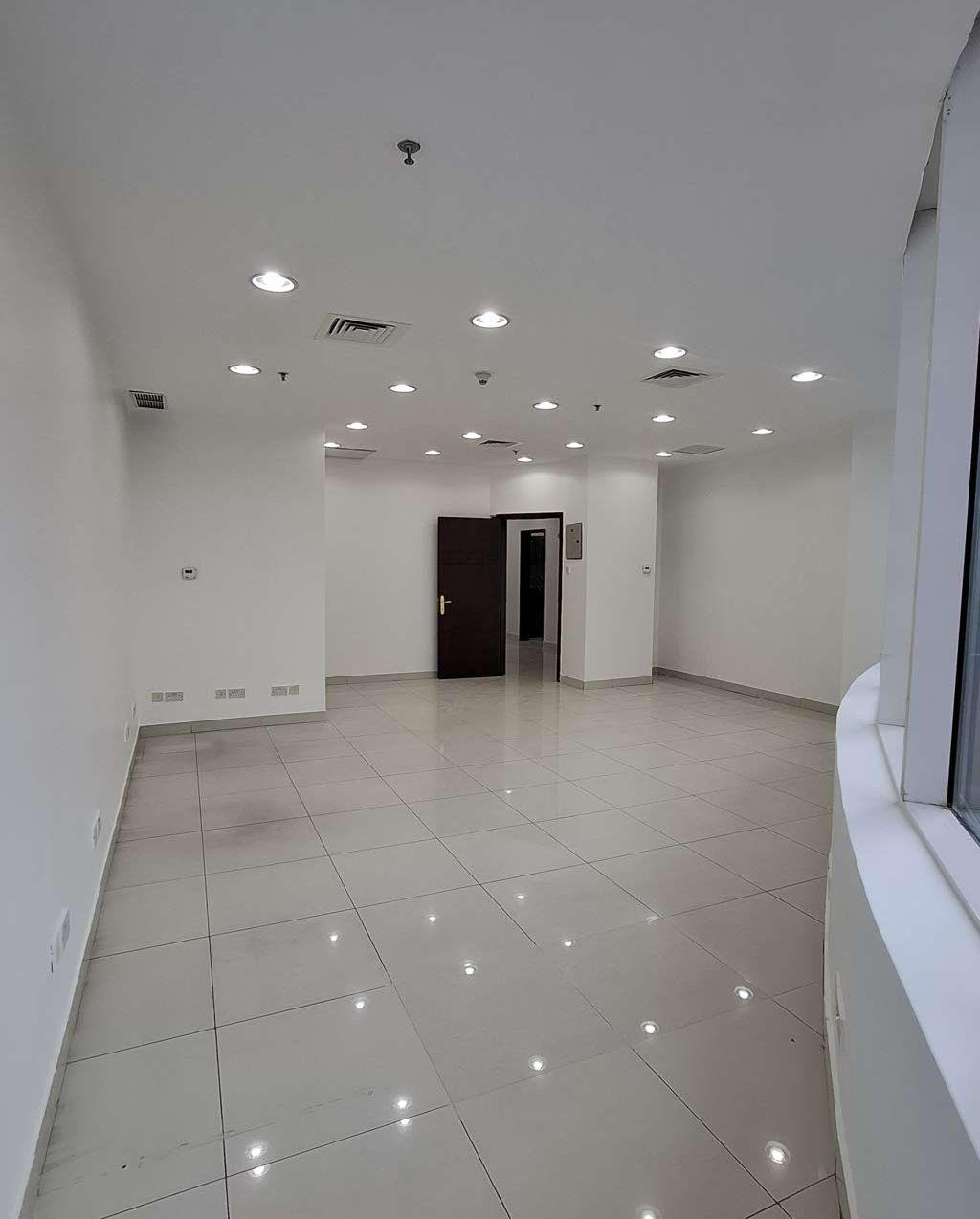 مكـاتب للايجار مع
