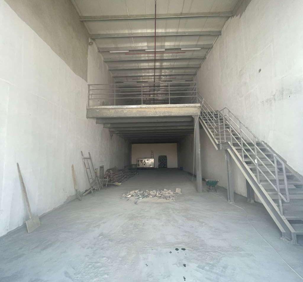 مستودع للايجار بعجمان