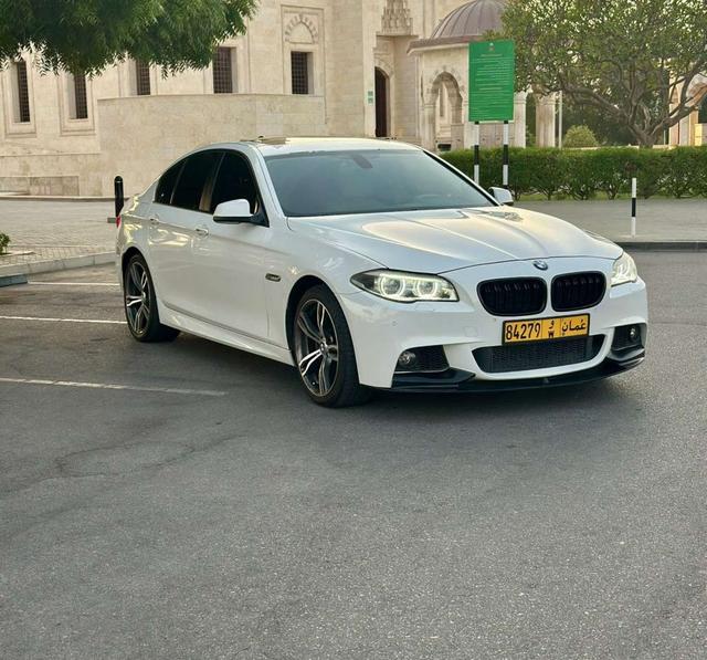 2011 بي ام