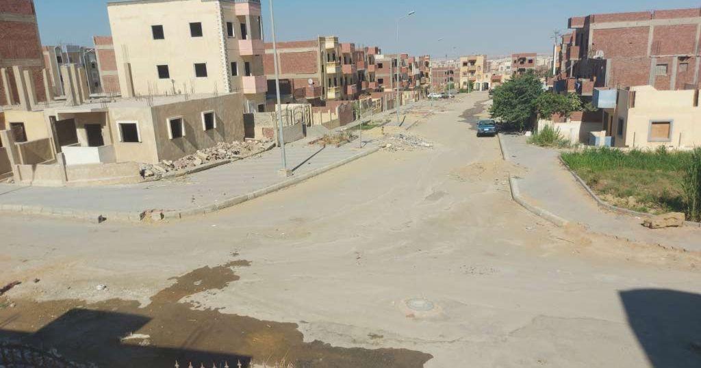 بيت للبيع بمشروع