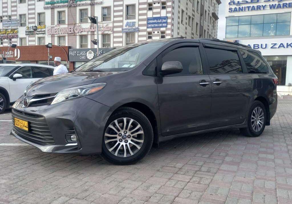 2018 تويوتا سيينا