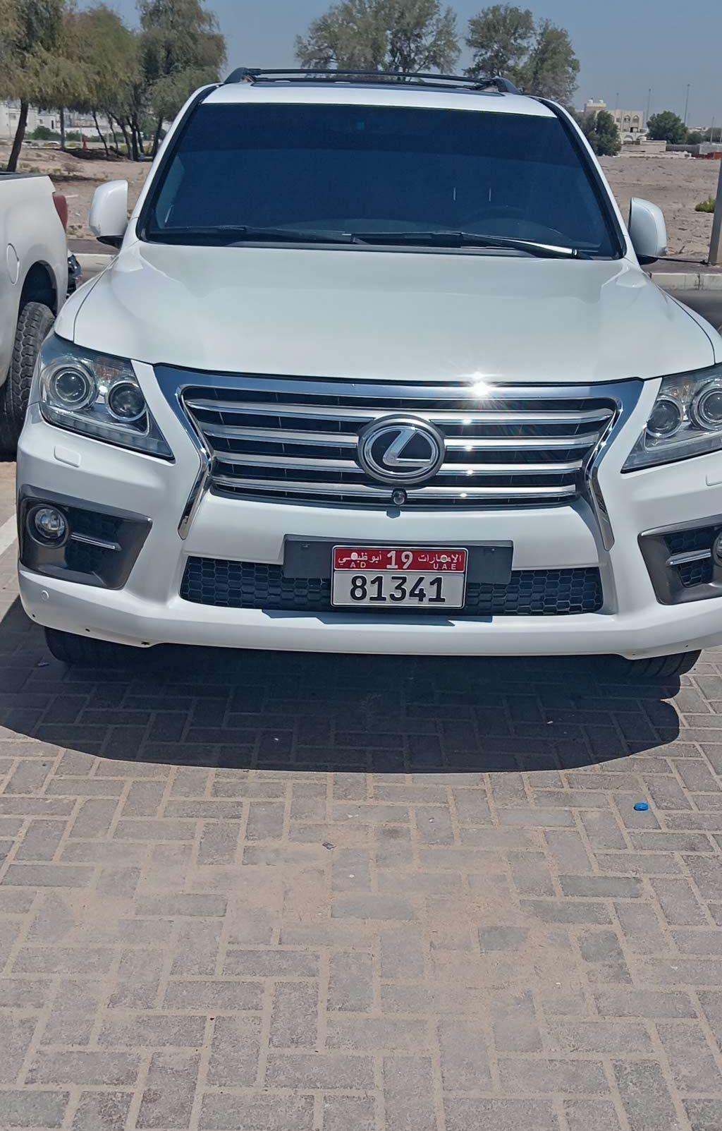 2010 لكزس LX