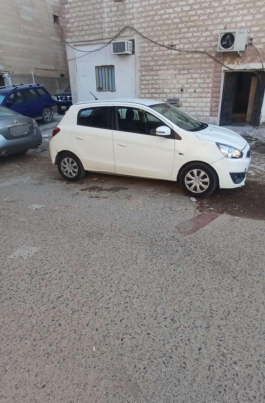 2018 ميتسوبيشي ميراج