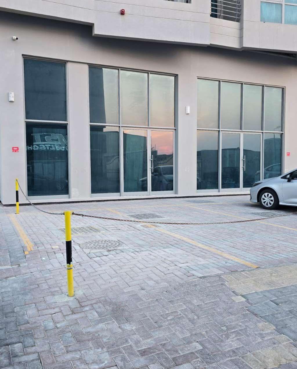 للايجار محل تجاري