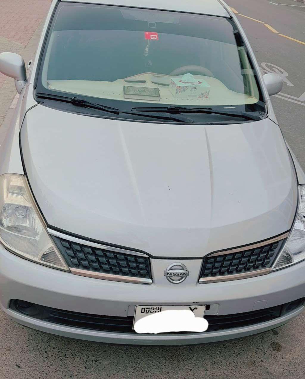 2007 نيسان تيدا