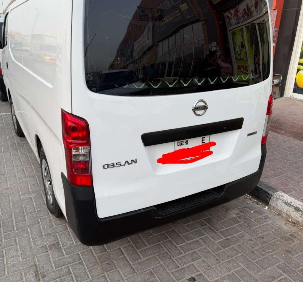 نيسان اورفان 2022