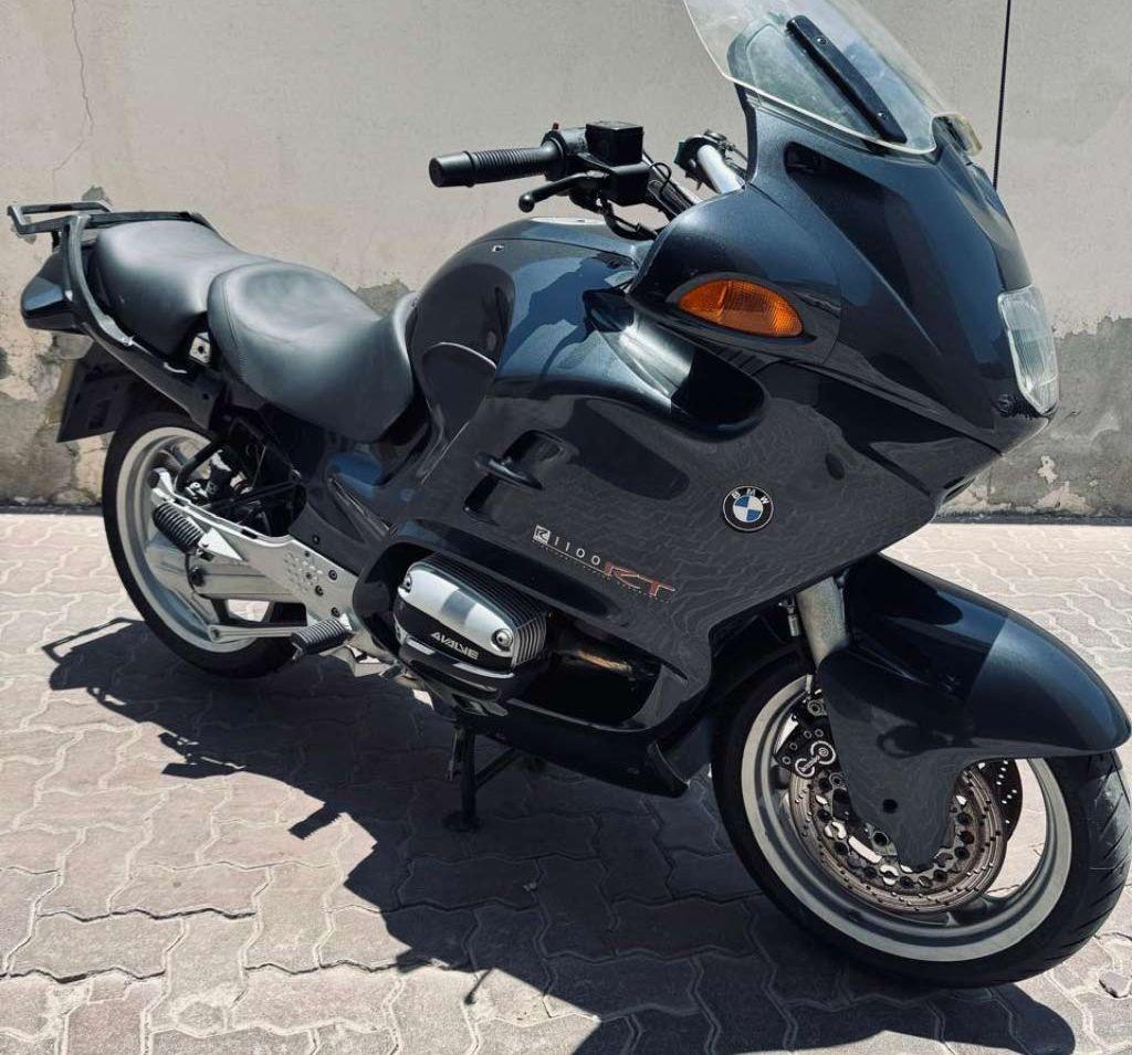 1998 بي إم
