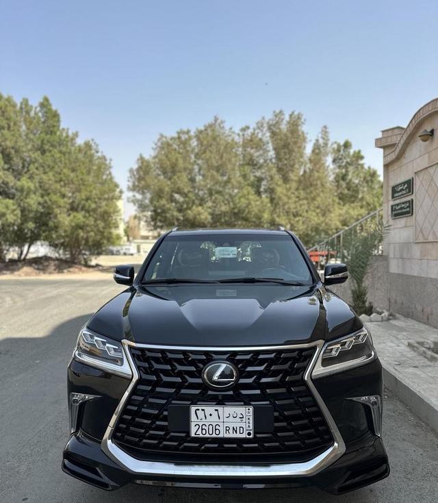 لكزس LX570 S