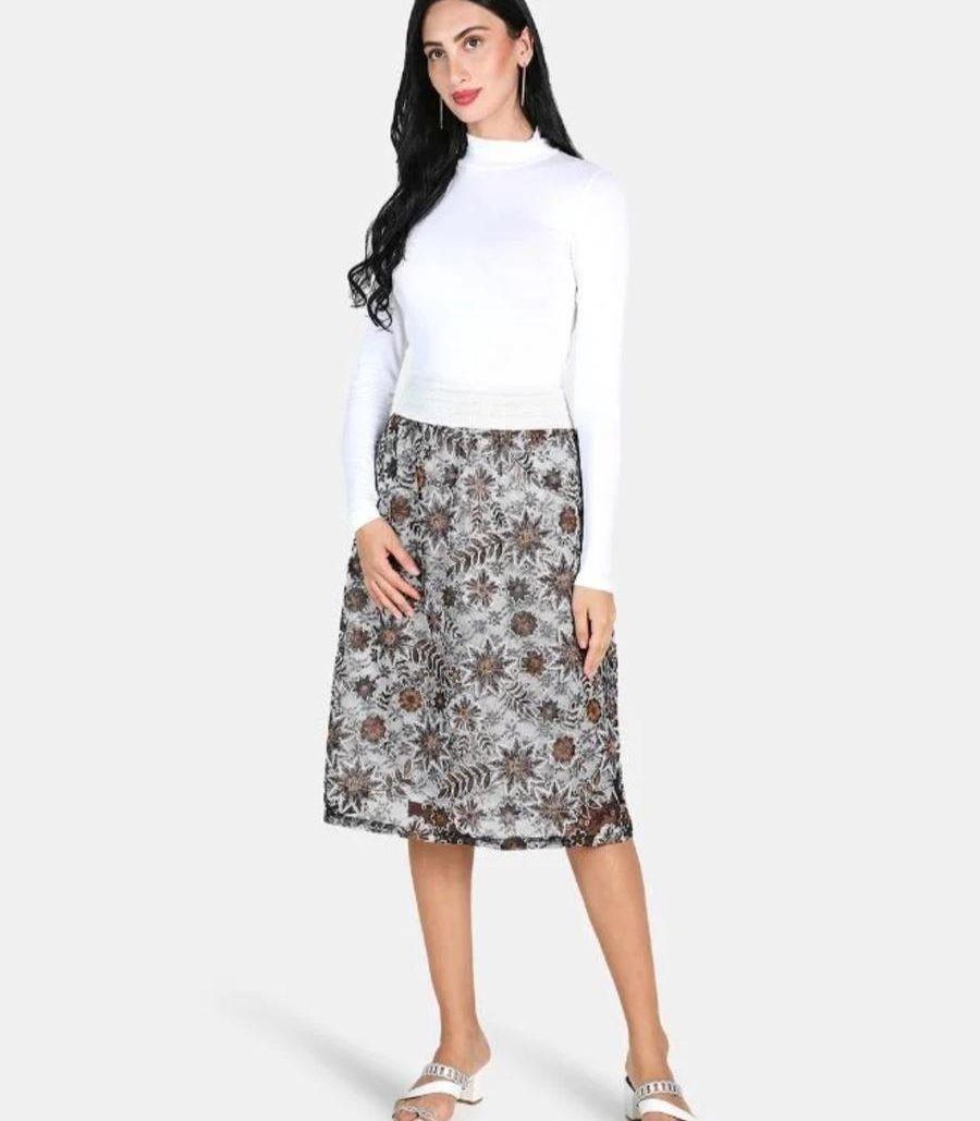 تنورة Casual Midi