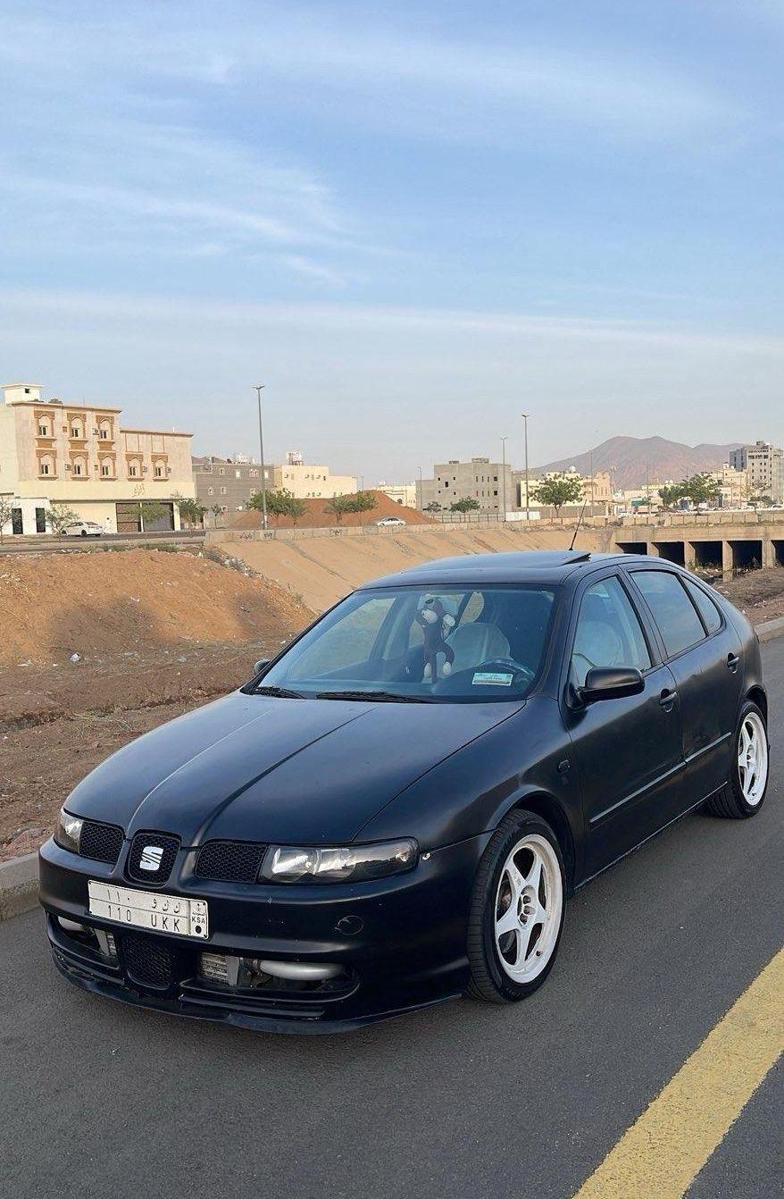 سيات ليون 2003