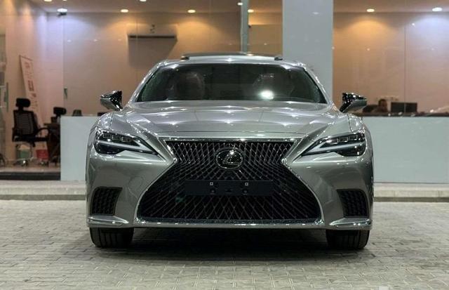 لكزس LS 350