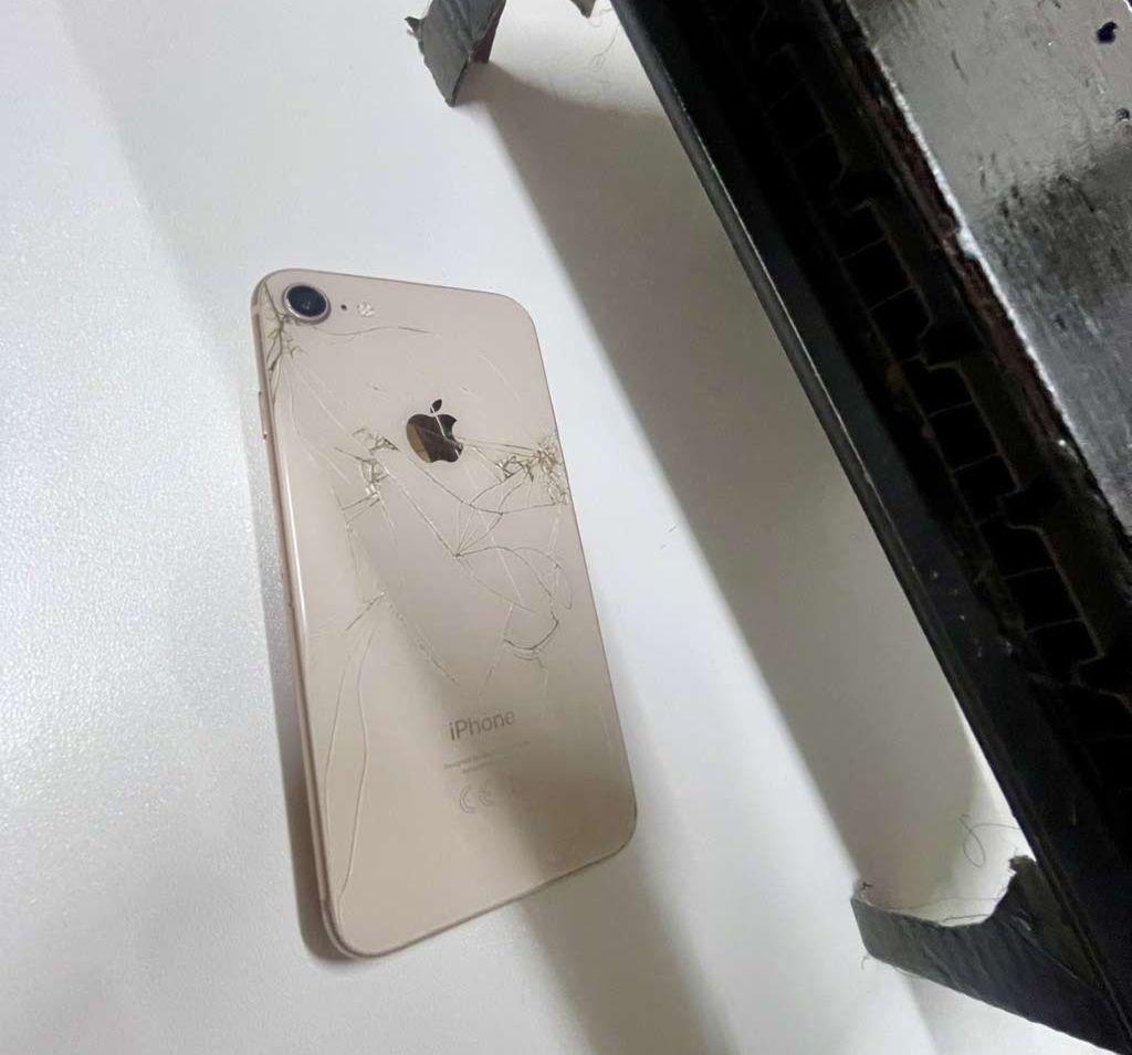 نظيف نظيفi phone