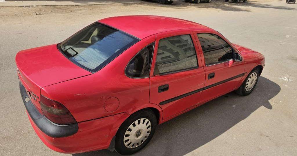 1998 أوبل فيكترا