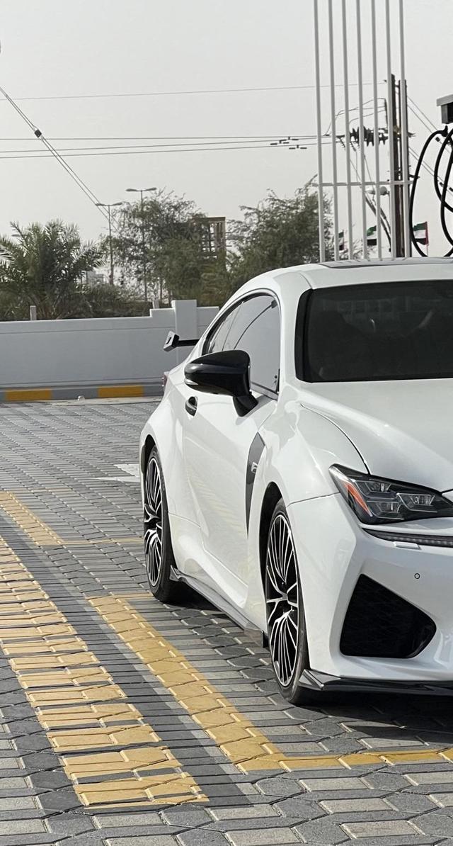 Lexus rcf