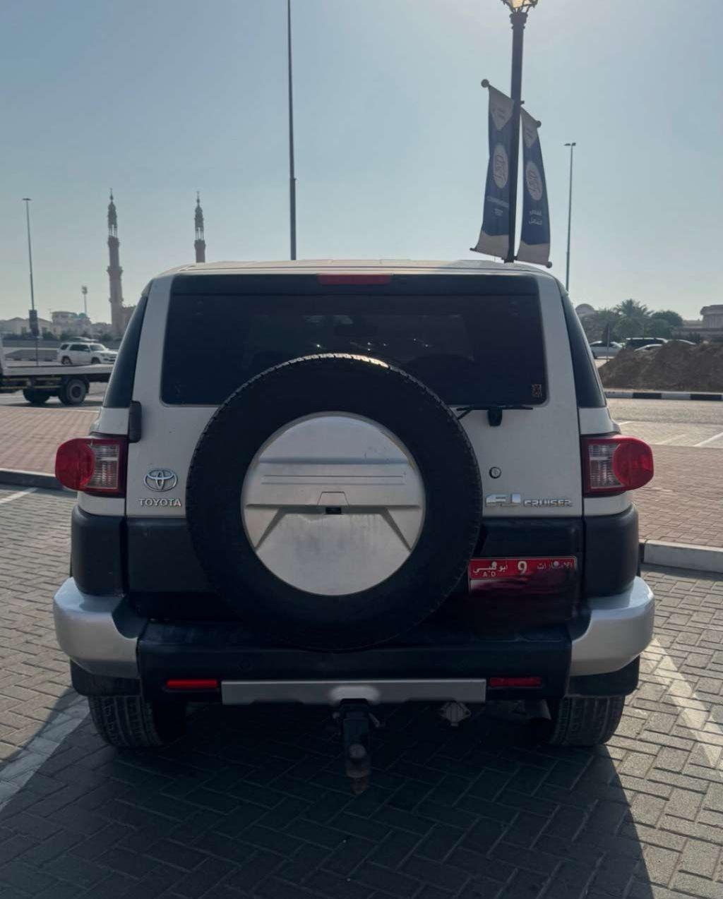 تويوتا FJ GXR