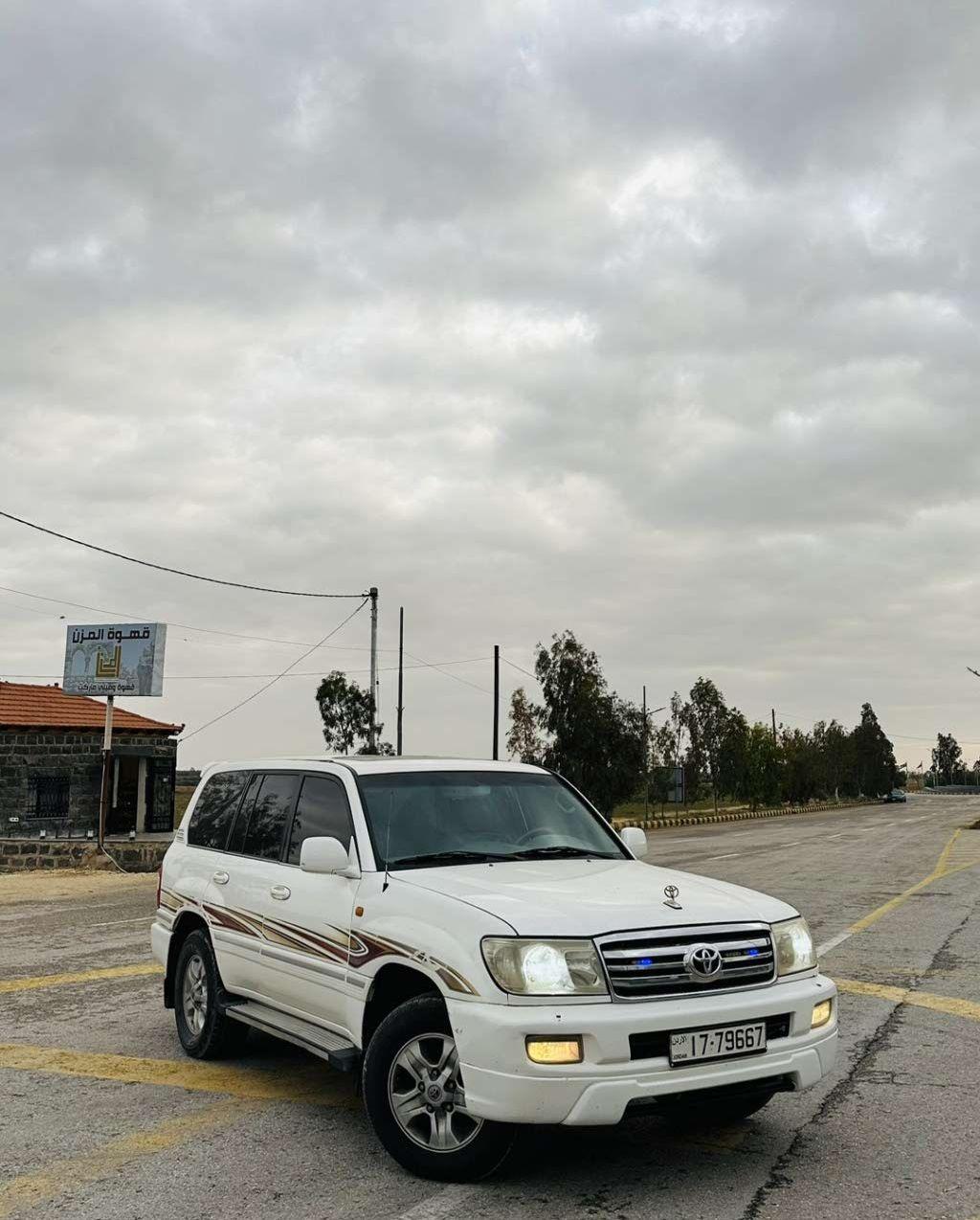 تويوتا لاند كروزر