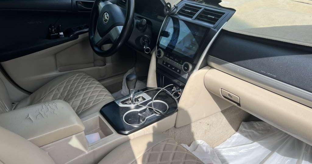 2015 تويوتا كامري