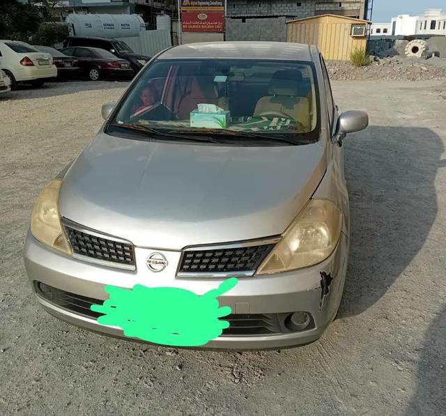2008 نيسان تيدا