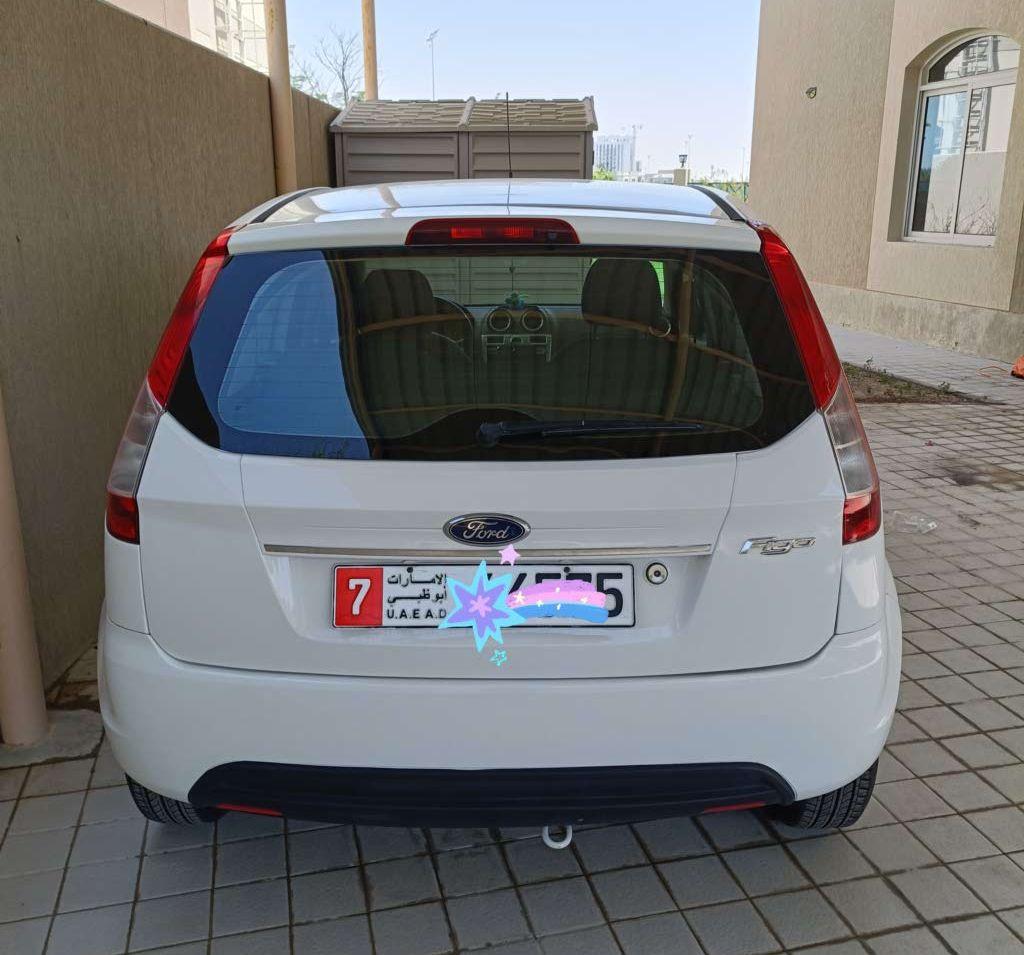 2015 فورد فيجو