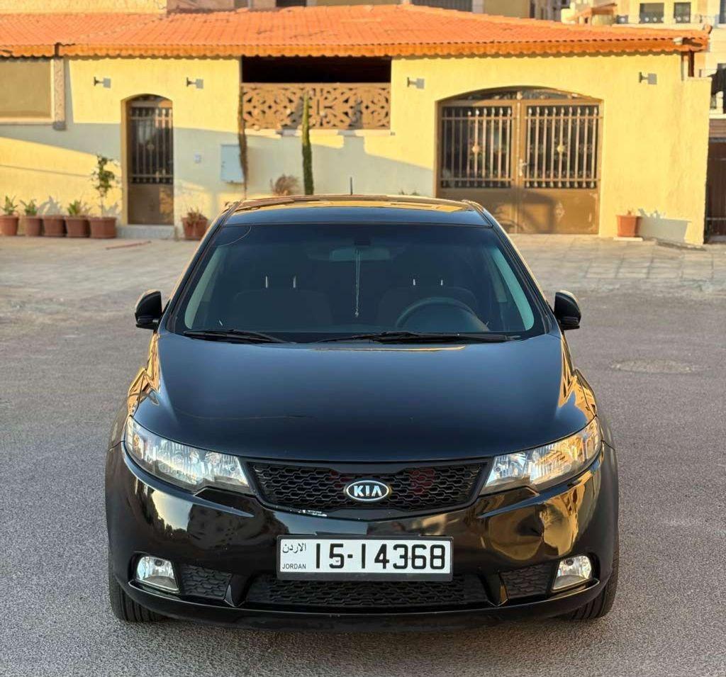 كيا سيراتو Standard