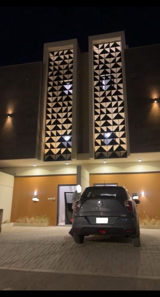 للايجار دور اول