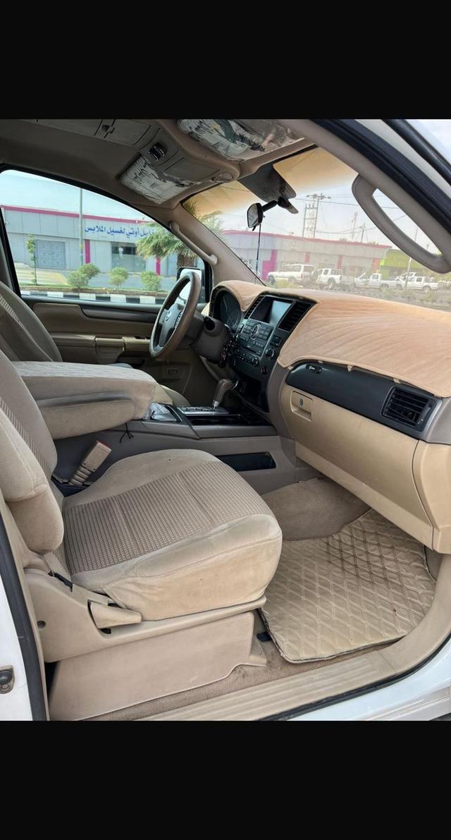 ارمادا 2012 ابيض