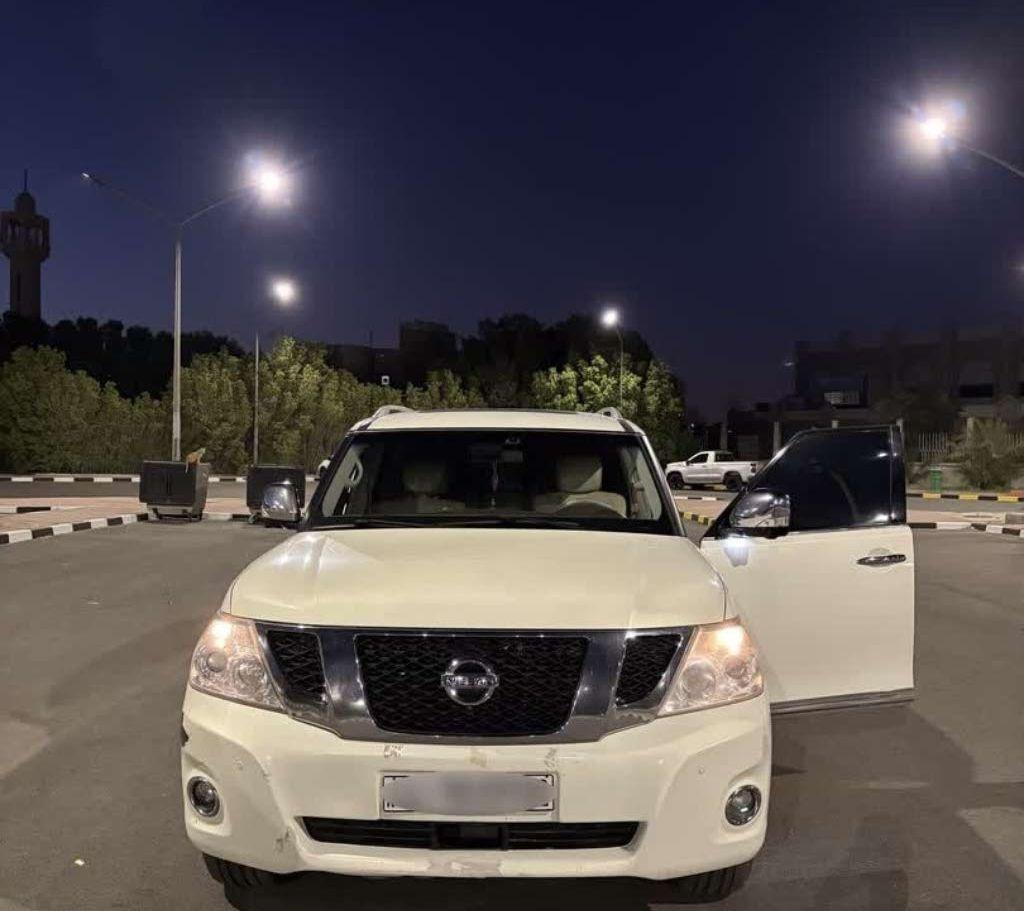 2012 نيسان باترول