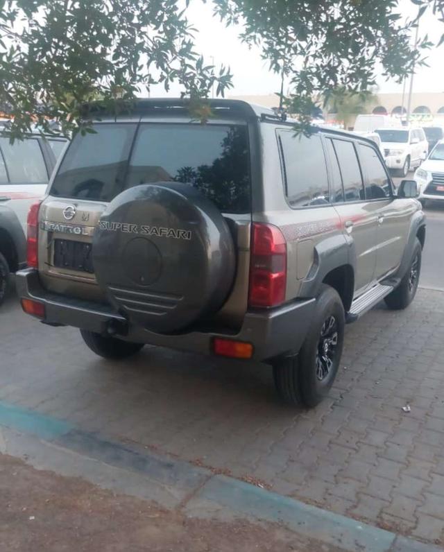 2021 نيسان باترول