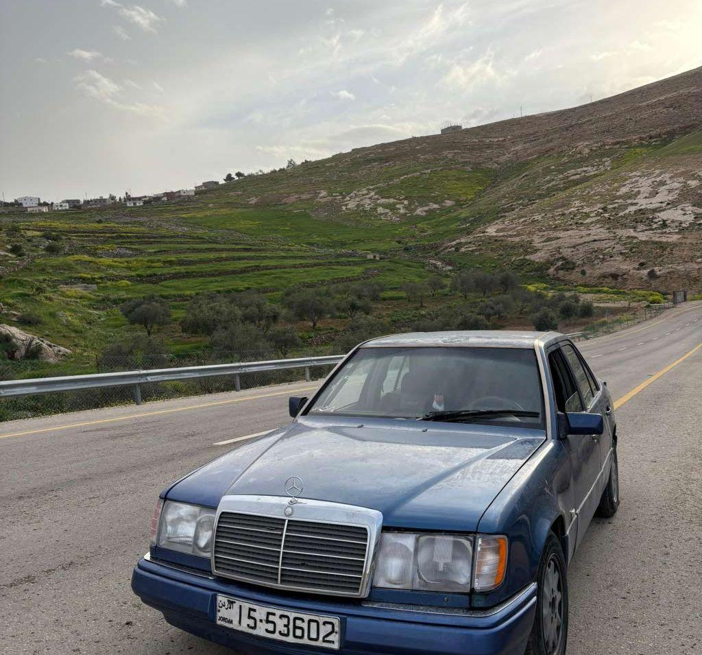 1989 مرسيدس بنز
