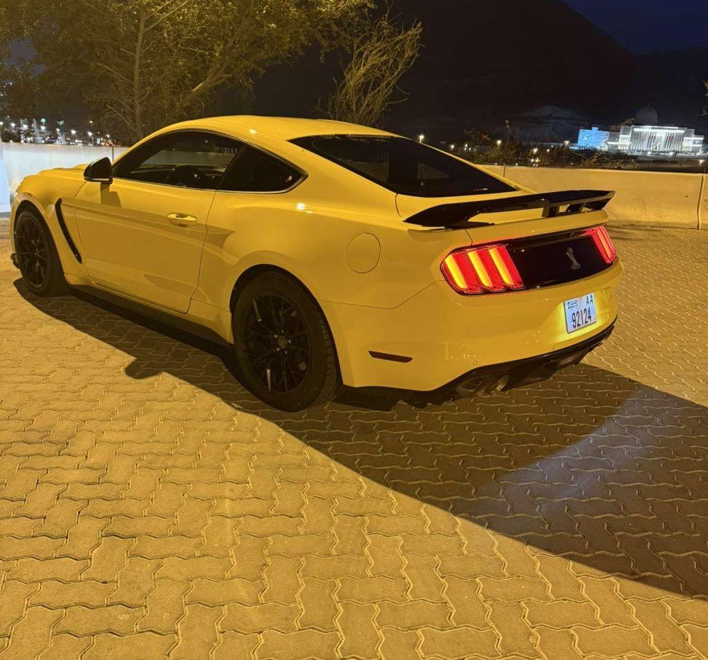 2015 فورد موستانج