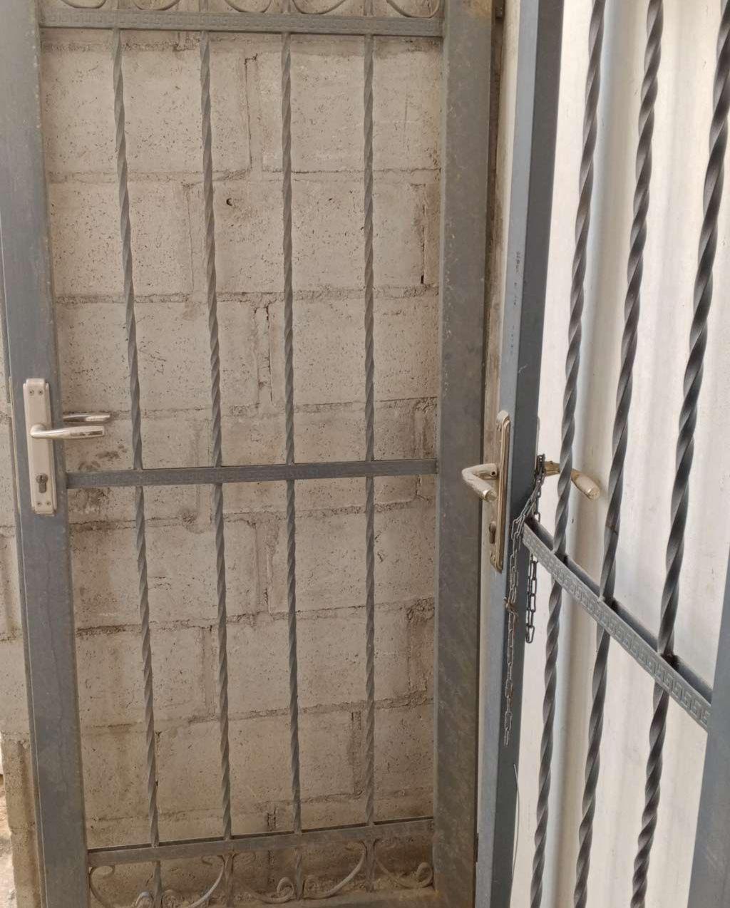 ابواب حديد في