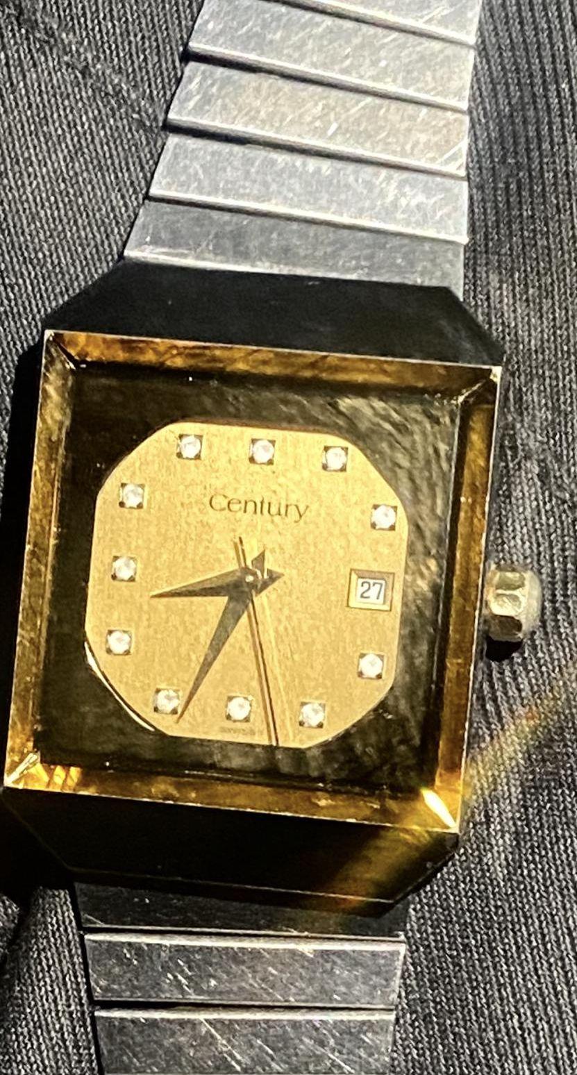 ساعه سنشري century