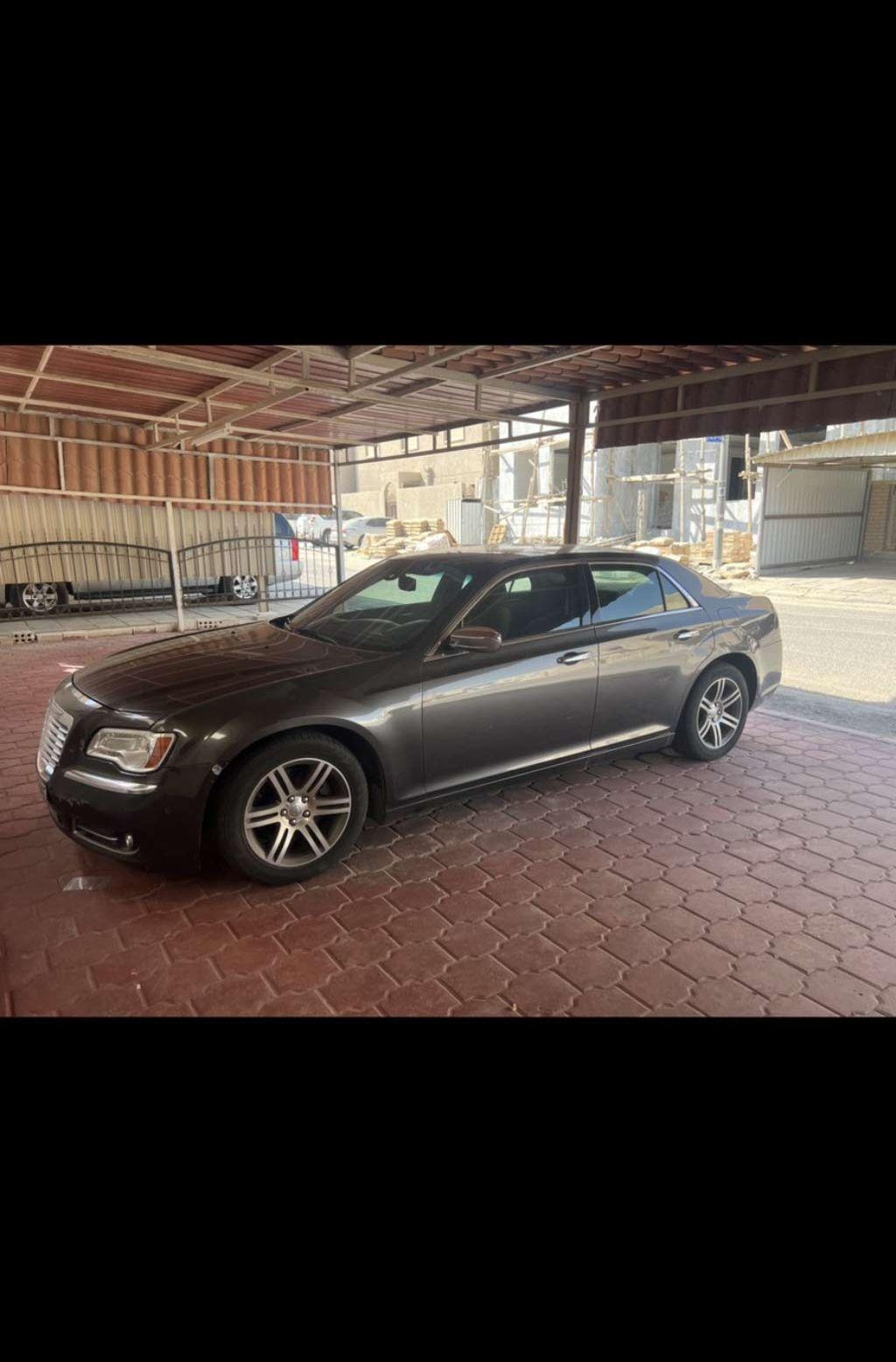 2013 كرايسلر 300