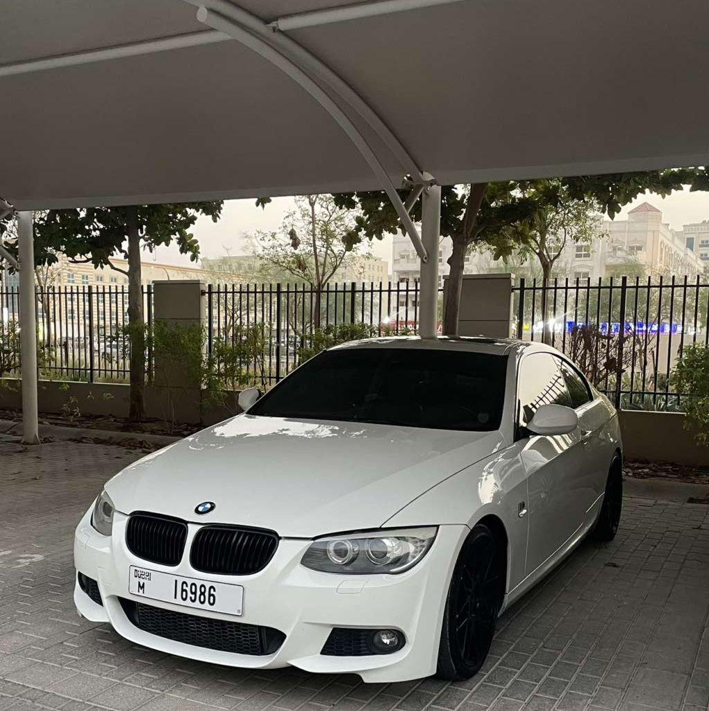 2011 بي ام