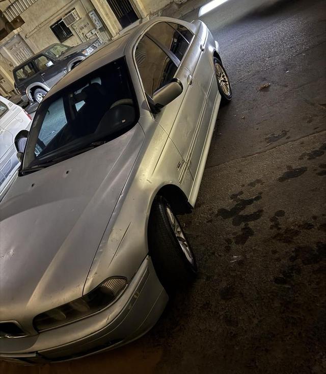 بي إم