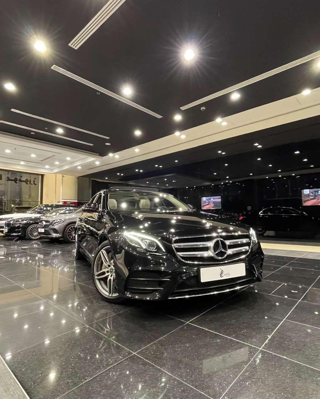 مرسيدس E 300