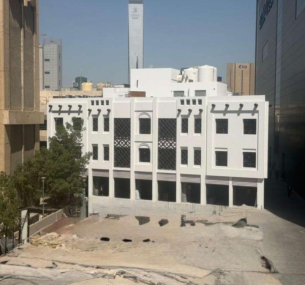 محل للإيجار مباشرة