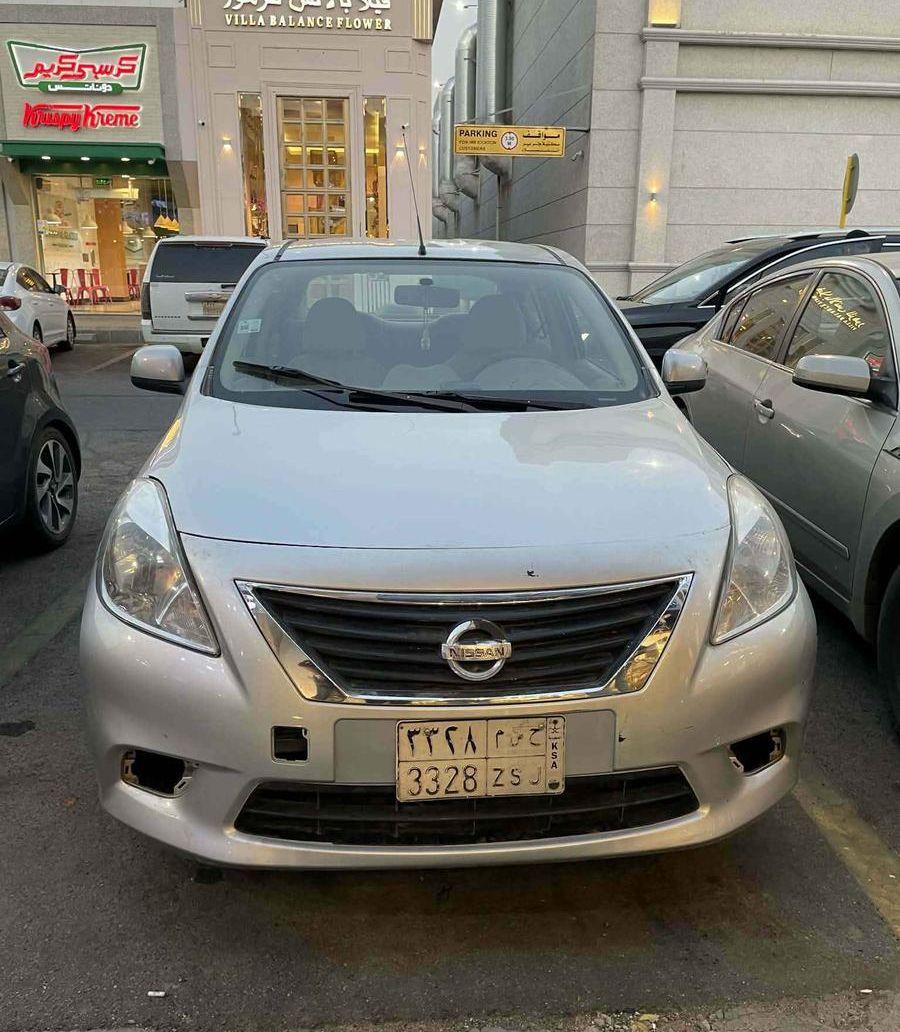 nissan sunny 2014