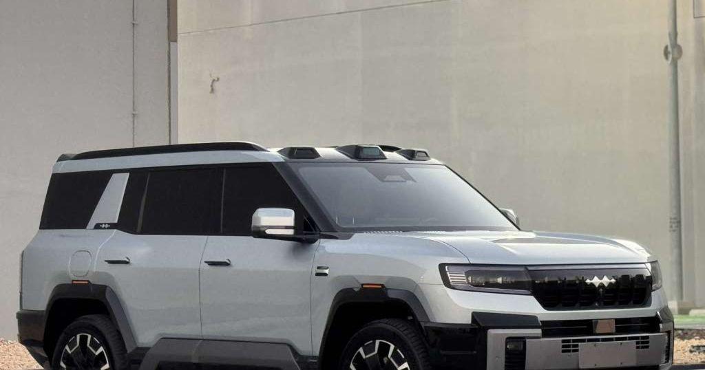 2025 بي واي