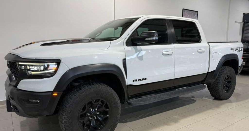 2021 دودج رام