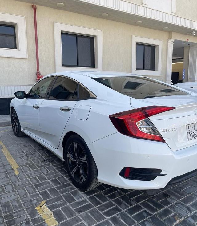 هوندا سيفيك 2018