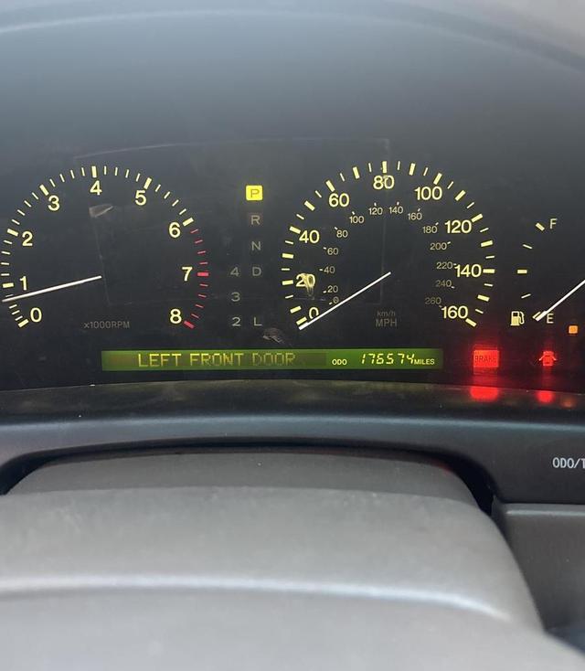 لكزس 400 LS