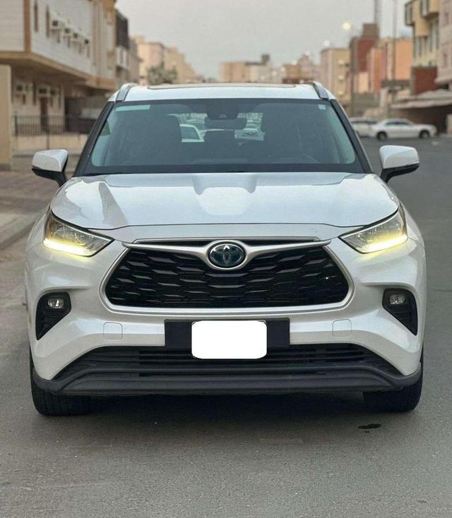 تويوتا هايلاندر GLE
