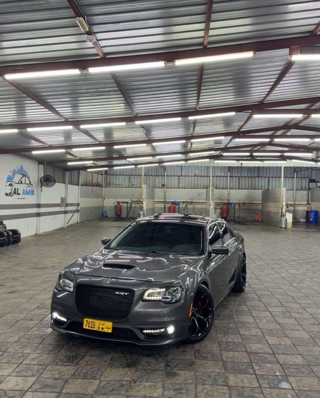 2017 كرايسلر 300