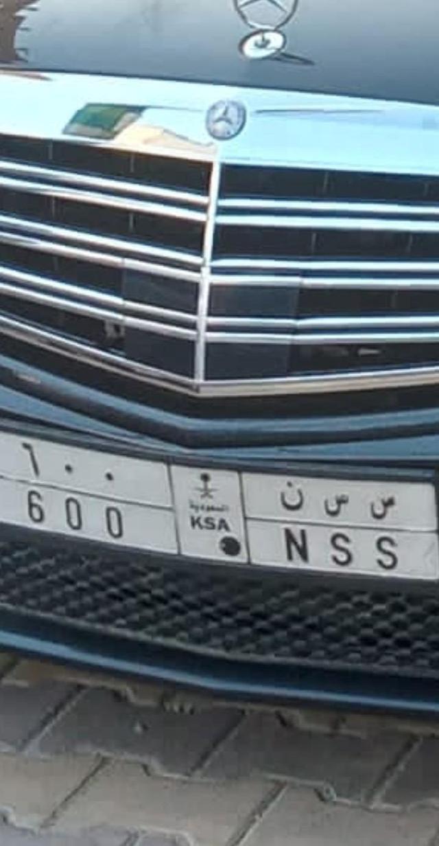اللوحه فقط للبيع