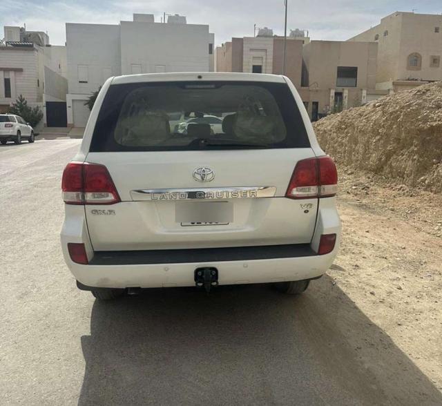 تويوتا Land Cruiser
