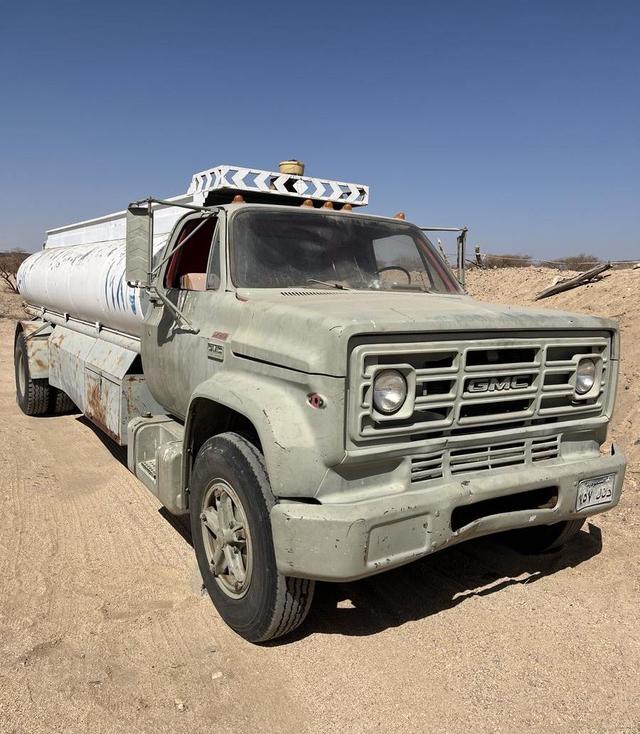 جمس وايت ماء