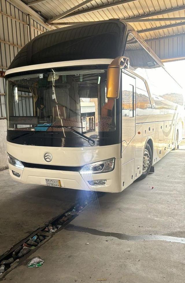 للبيع باص 2019