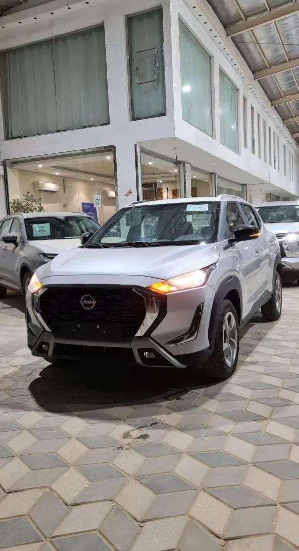 نيسان ماغنايت ستاندر