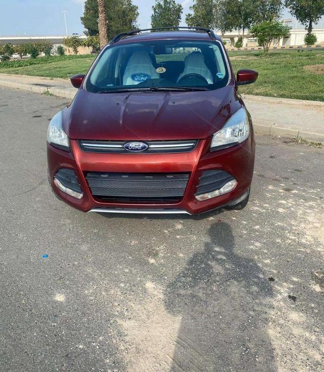 فورد اسكيب مخزن